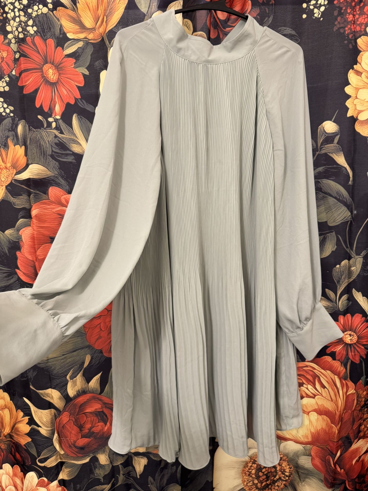 Babydoll Style Dress Size Large Never Been Worn.