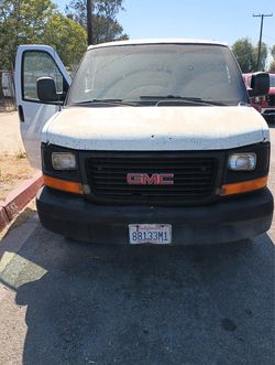 Parts only 2010 Chevrolet GMC Van