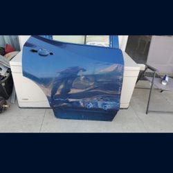 2019 - 2023 CHEVROLET BLAZER RIGHT
REAR DOOR USED OEM.HYD