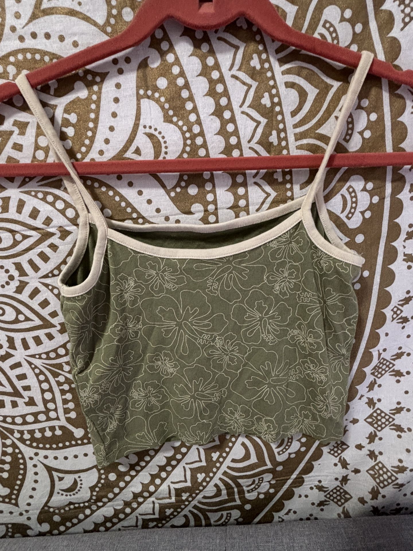 Floral Green Cropped top size S