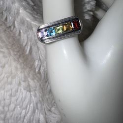 Vintage Sterling Silver MultiColor Gemstone Channel Set Band Ring. Size 8