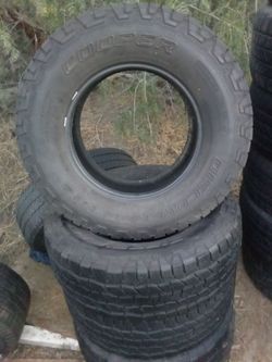 LT 275/70/17 Cooper Discoverer A/T3 tires all 4 $100