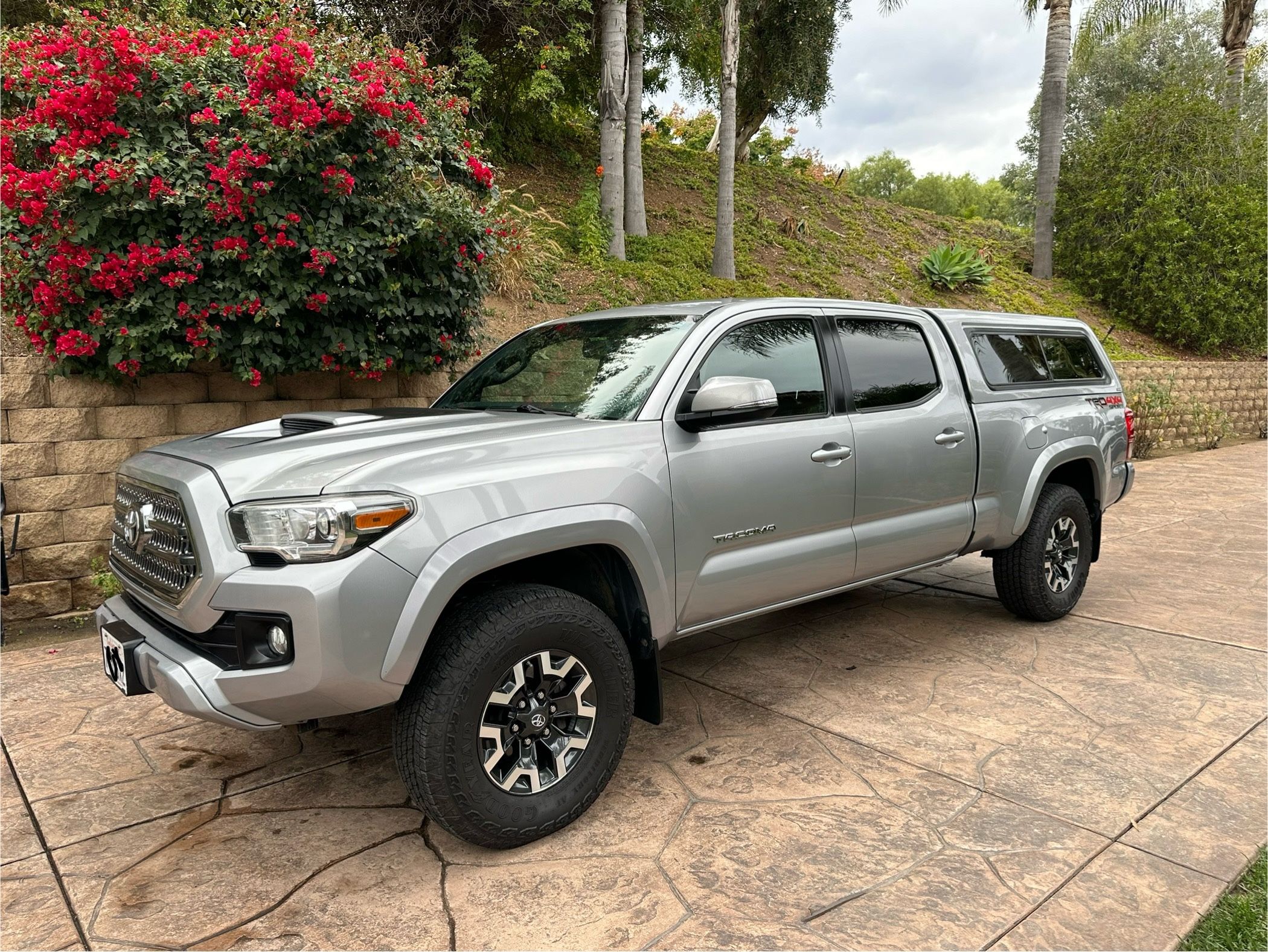 2016 Toyota Tacoma for Sale in Carlsbad, CA - OfferUp