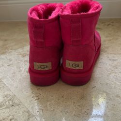 Ugg Boots Size Women’s 9