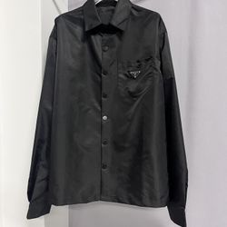 Prada Men’s Long Sleeve 2026 New 