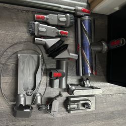 *Accessories ONLY* Dyson - Outsize Cordless Vacuum Accessories Only With 2 Dyson Chord less Batteries 