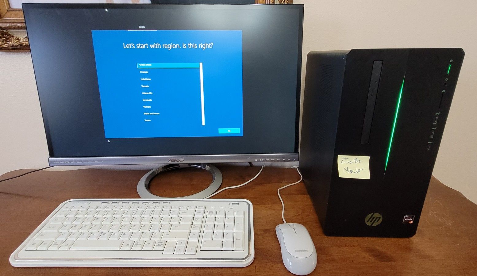 HP Gaming Desktop AMD RX 580 With 27" Asus Monitor