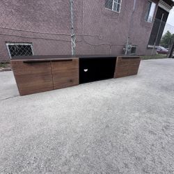 Crate And Barrel Mid Century Modern Floating Media Console Entertainment Center Tv Stand Cabinet Sideboard Credenza.