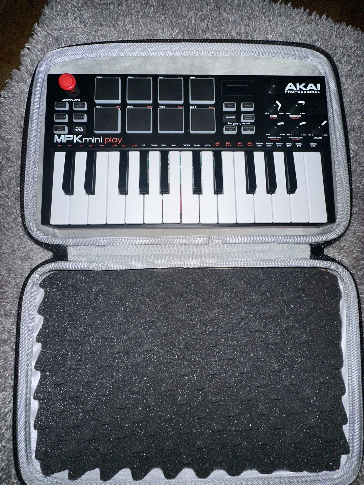 akai midi keyboard with case