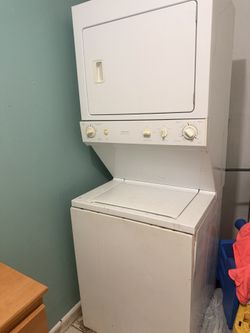 Stacked washer (pick up only