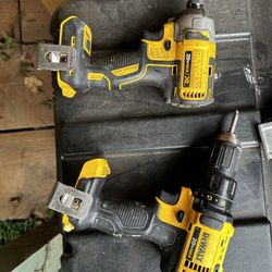 Dewalt Impact Driver And Drill Set