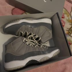 Jordan 11 Cool grey