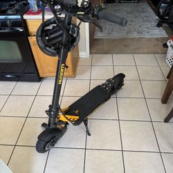 Electric Scooter Ausom Leopard