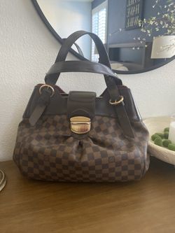 Make Me An Offer Authentic LV Handbag. Well Loved and Clean No Stains or Damage.