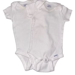  2-set of Gerber Baby Neutral White Onesies® Bodysuits Size 3-6 Month  