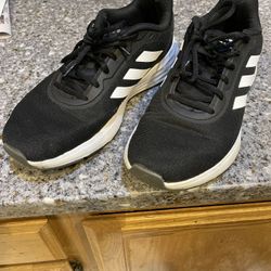 Size 81/2 Adidas