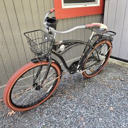 Black Cruiser Bike