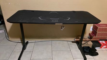 gaming desk