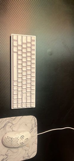 White Compact Keyboard and Wired Mouse Set