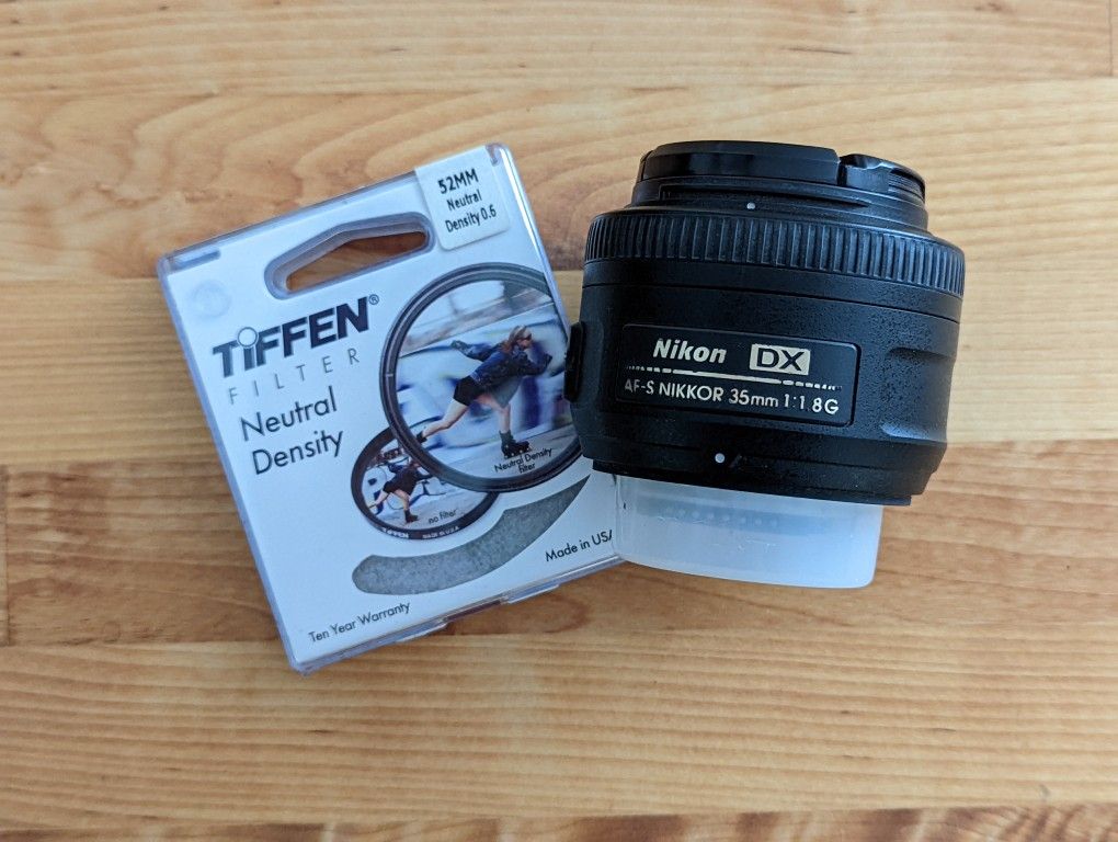 Nikon D5100 35mm 50mm Accessories