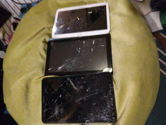 Gadgets In a State Of Disrepair.