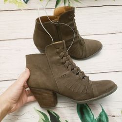 Mossimo Booties Size 9.5
