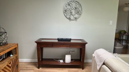 Entry side table