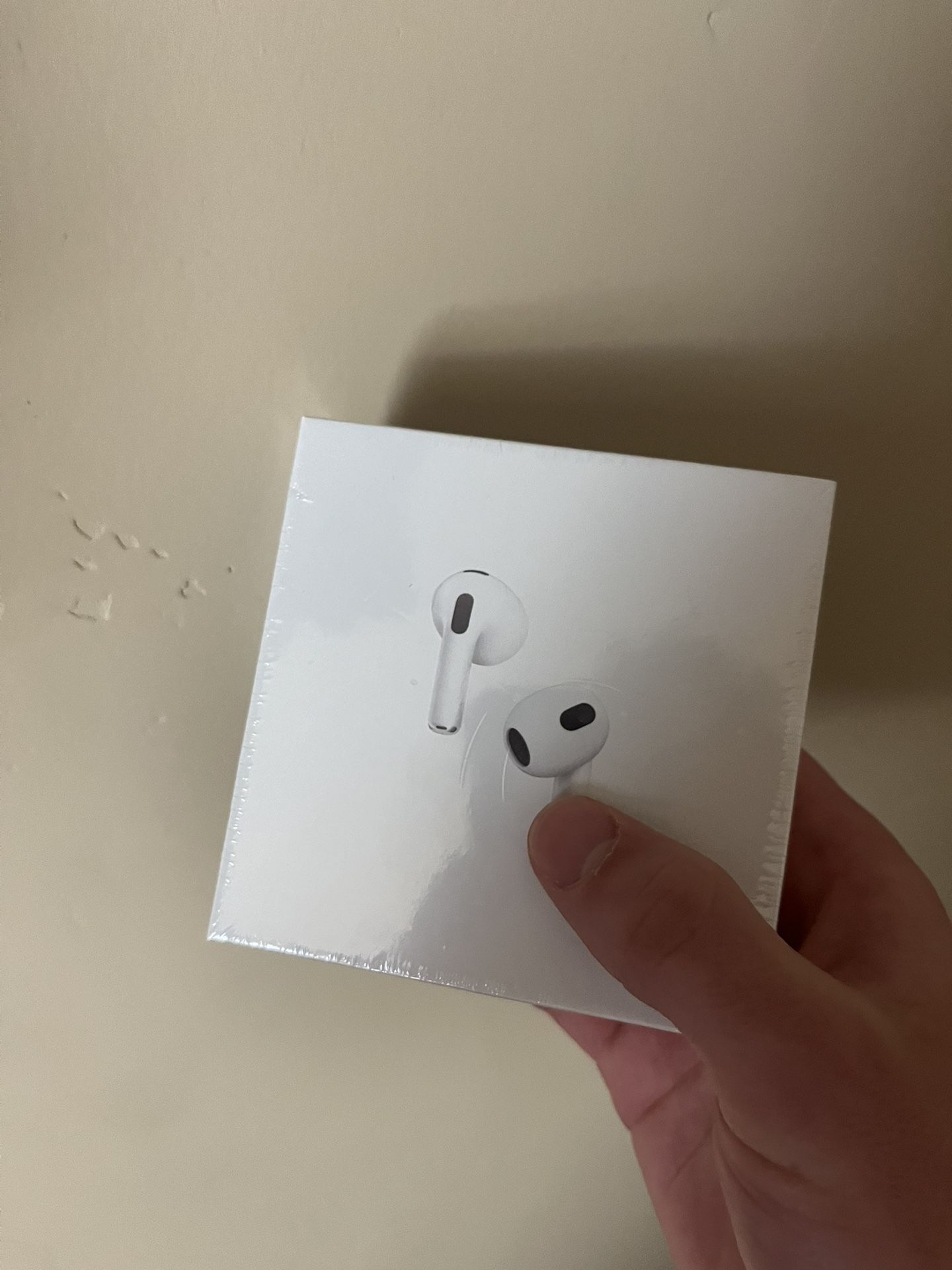 BEST OFFER* AIRPOD GEN 3