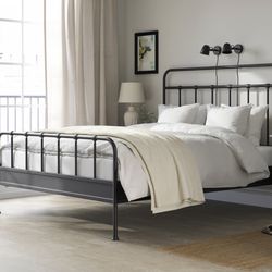 IKEA Stjarno Full Size Iron Post Bed, Bed Lattice And New Mattress