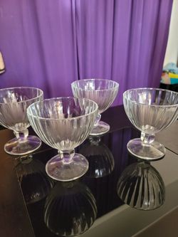 Glass Dessert Bowls/cups