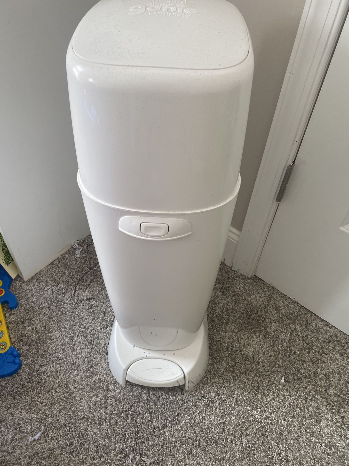 PLAYTEX DIAPER GENIE COMPLETE 