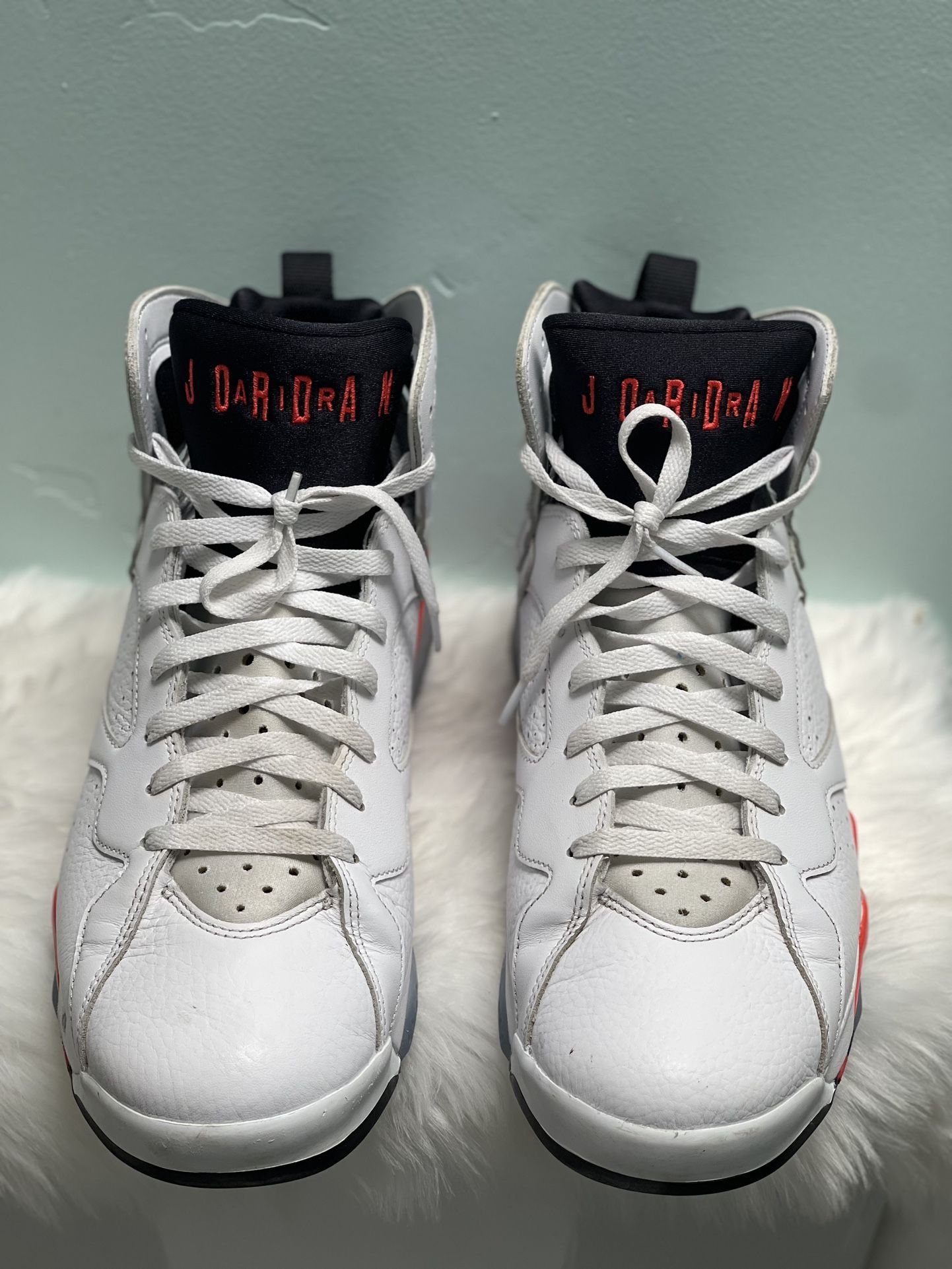 Air Jordan 7 Retro White Infrared (CU9307-160) Size 13 Pre-owned