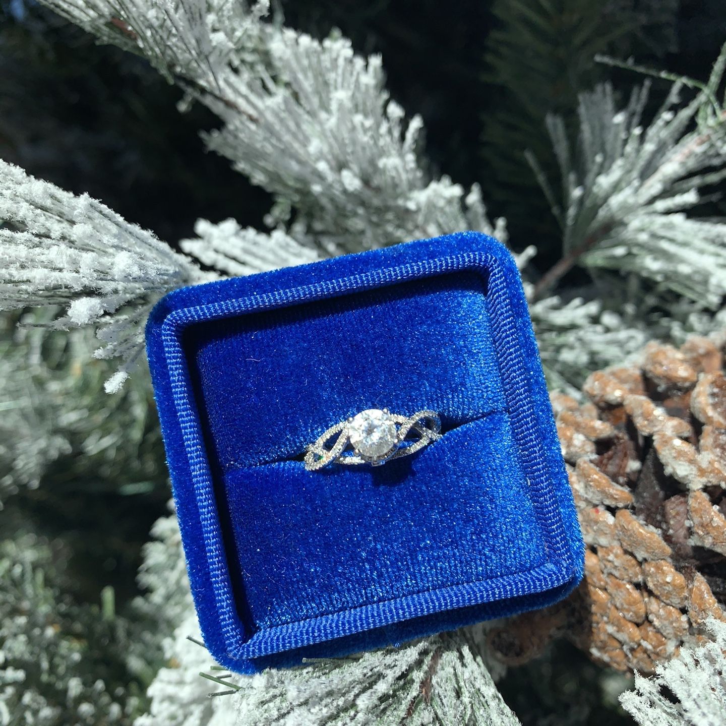 14k white gold engagement ring