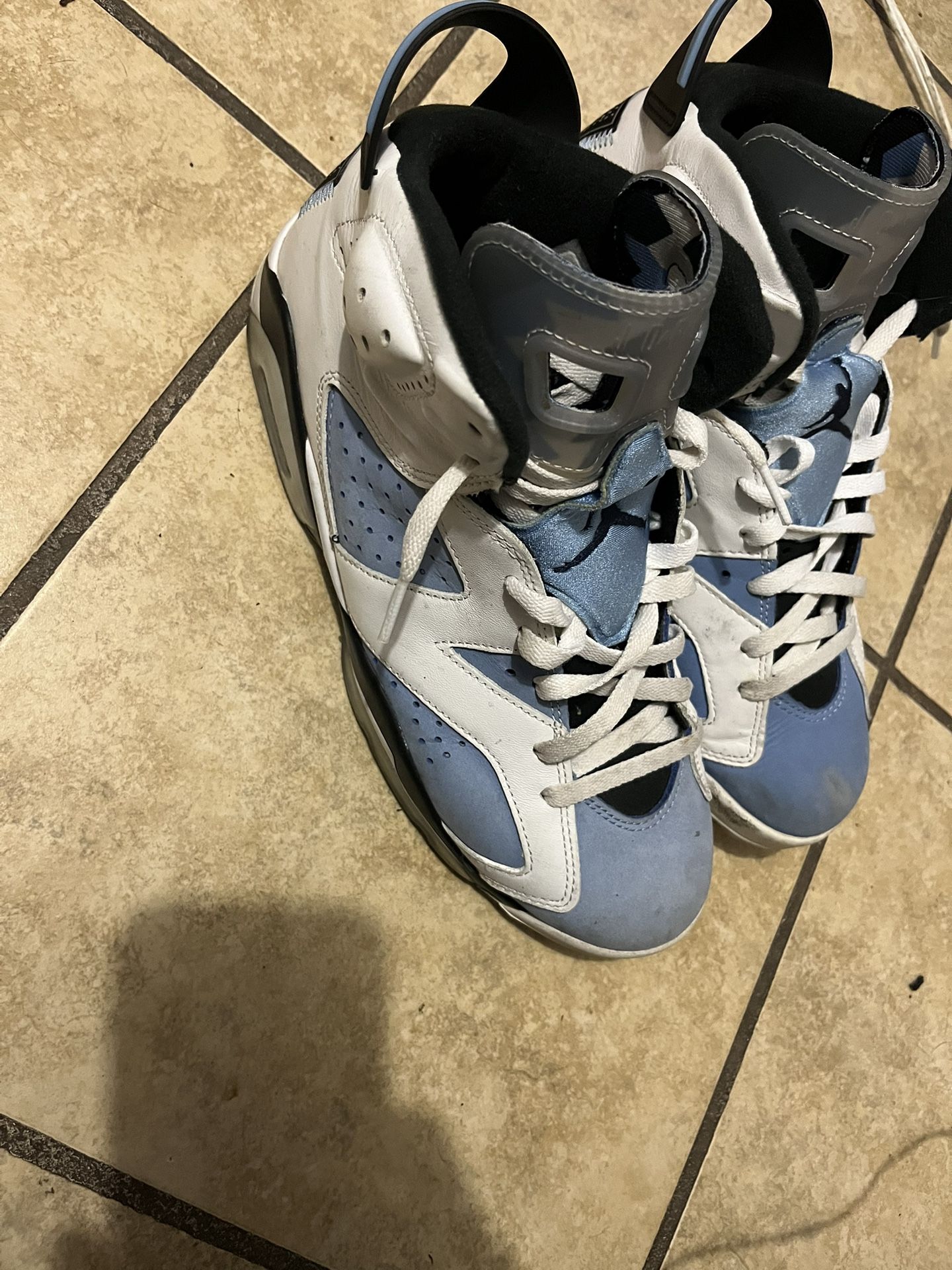 UNCS Retro 6s Size 10
