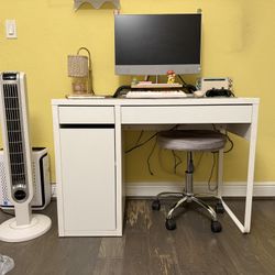 White IKEA Desk With Drawers