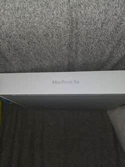 Brand new Macbook air Skyblue M4 24gb ram