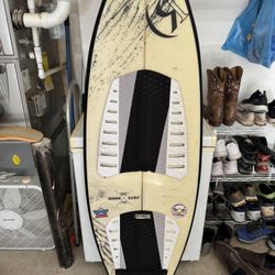 Wakesurf Board