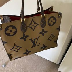 Lv Bag
