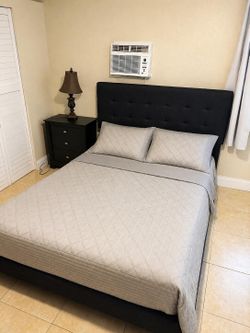 Queen bed