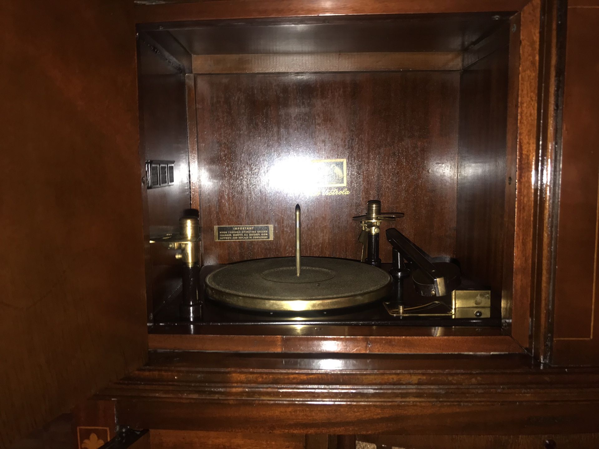 RCA Victor 1940 Victrola model V302. Owned since 1976. Mahogany burl