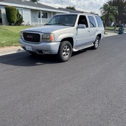 2000 Yukon Denali, 4 x 4