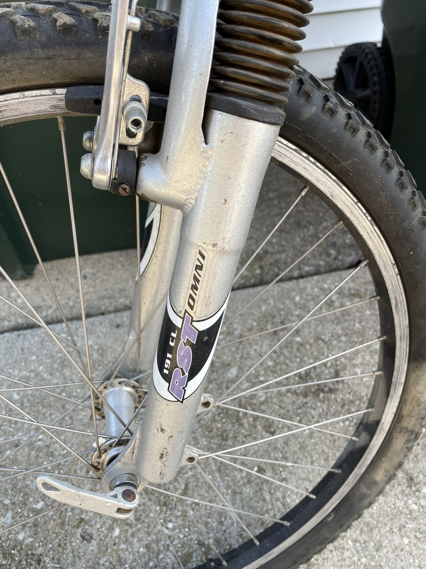 schwinn girls bike 24