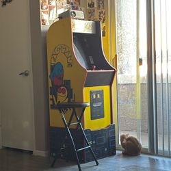 PAC MAN Arcade Game