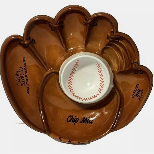 Chip/Dip Baseball Glove Bowl