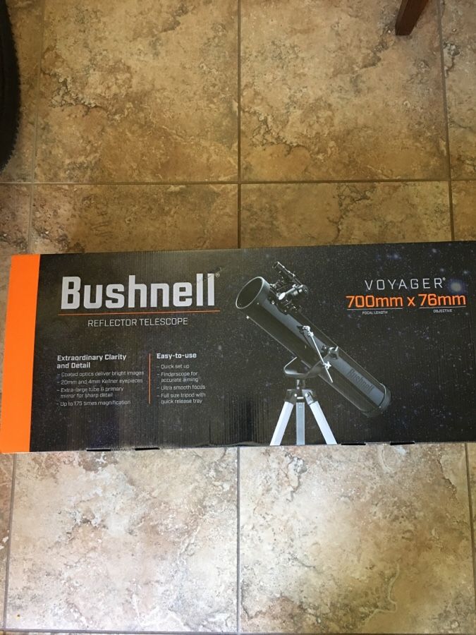 Bushnell voyager 700mm X 76mm Reflector Telescope