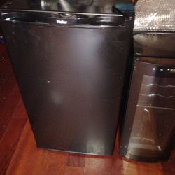 Mini Refrigerator 