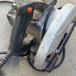Skilsaw 5150 7 & 1/4 Circular Saw 2 & 1/8 HP Motor
