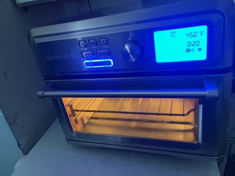 Air fryer toaster oven by Cuisinart great shape cost 300 new