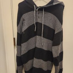 Social Collision Black And Grey Sweater Size Large 