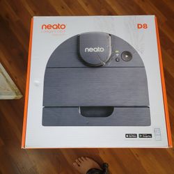 Neato D8 Intelligent Robot Vacuum 